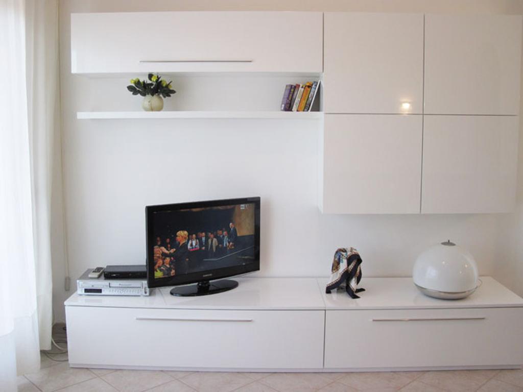 Ferienwohnung Silky House With Private Parking Como Zimmer foto